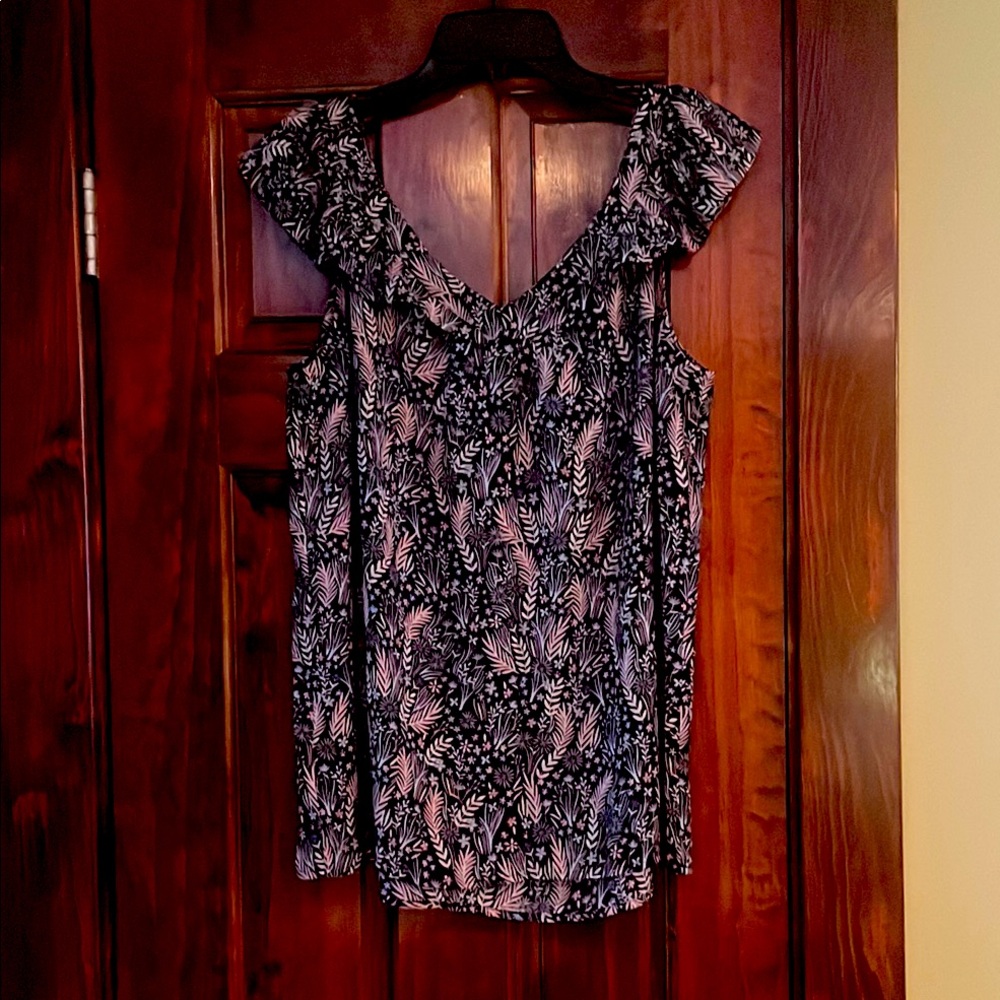 LOFT Black and White Floral Top